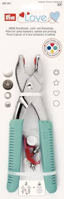 How to use snap pliers and apply snaps. Prym Vario Pliers For Use With Coloured Snap Fasteners Needlecraft