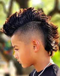 Men S Hair Haircuts Fade Haircuts Short Medium Long Buzzed Side Part Long Top Short Sides Hair Style Hairstyle Hair Fade Haircut V Hair Hair Styles