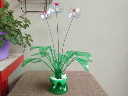 Aku ingin membagi pengalaman aku tetang membuat pohon natal dari botol bekas. Jual Bunga Kerajinan Tangan Daur Ulang Botol Sprite Bekas Hiasan Rumah Jakarta Selatan Mqosim91fly Tokopedia