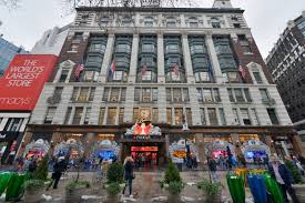 You can find clothing, makeup and beauty products, home goods, and more at your local macy's. Where To See Santa In New York City