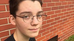 Catherine Starling's Instagram, Twitter & Facebook