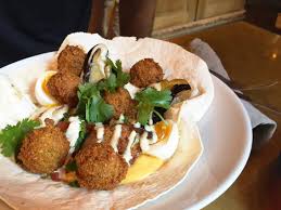 Neni Das Restaurant Wo Alle Hin Wollen My Simple Life Einfache Gerichte Gerosteter Blumenkohl Fruhlingsrollen