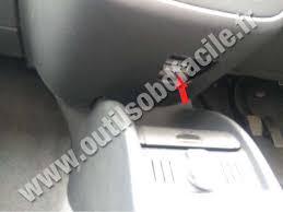 Biggest obd/diagnostic port locations data base in the world!!! Obd2 Connector Location In Vauxhall Corsa C 2000 2006 Rhd Outils Obd Facile