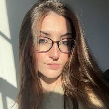 Emily Bay (@emily.bayrasli) • Instagram photos and videos