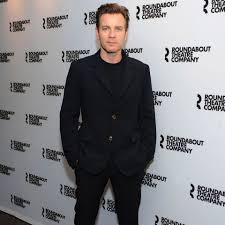 Check spelling or type a new query. Ethan Hawke Starportrat News Bilder Gala De
