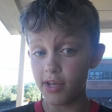 Gabriel Donovan (@GabrielDonova20)