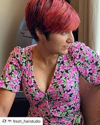 Deborah Mcgavin's Instagram, Twitter & Facebook