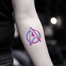 Star trek tv star trek ships star wars star trek tattoo tatuagem star trek hikaru sulu star trek original series doodle icon the final frontier. Star Trek Anaglyph Illusion Temporary Tattoo Sticker Set Of 2 Star Trek Tattoo Tattoos Tattoo Stickers