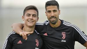 Premier league clubs battle over sami khedira, barcelona presidential candidate tony freixa rules out a neymar return and jurgen klopp returns to dortmund. Juventus Star Sami Khedira Edges Closer To Dream Premier League Move Paper Round Eurosport