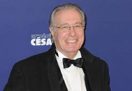 Pour la première fois, yves lecoq, l'humoriste passionné d'antiquités, évoque les moments inoubliables qu'il a vécus avec la chanteuse disparue le 3 mai 1987… mais, contre toute attente, celle qui était aussi une femme adorable et bienveillante trouve cette situation plutôt drôle et agréable. Bernard Le Coq La Biographie De Bernard Le Coq Avec Gala Fr