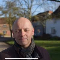 1300+ "Lundie" profiles