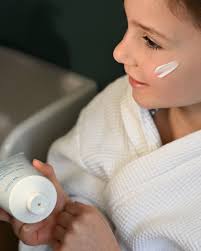 NOS NOUVELLES BOUTIQUES ✨️😍 Quimper, Orléans, Salon-de-Provence : cet été  a été riche en ouvertures chez Avril ! Quelle joie de vous accueillir dans  ces 3 nouvelles boutiques, pensées comme de véritables