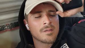 kurt Lambert is live!