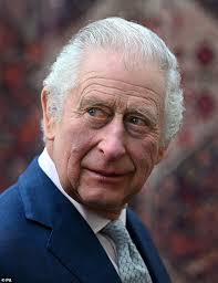 Awkward moment King Charles struggles to open a puzzle box at Leighton  House museum