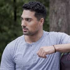 Darien Martin's Instagram, Twitter & Facebook