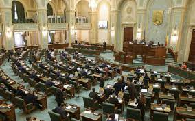 Senatul a adoptat, luni, în plen, proiectul de lege privind sistemul public de pensii, cu 81 de voturi „pentru', 12 „împotrivă şi 8 abţineri. Sindicat SpÄƒlÄƒtorie Pentru Monede Empiric Senatul Romaniei Proiect Legea Pensiilor Casacautatoruluideaur Ro
