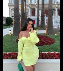 Milla jasmine en combi, instagram, août 2017. Milla Jasmine Souffrante Apres Une Rhinoplastie Elle Raconte Son Calvaire Purepeople