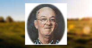 Dale Staggs's Instagram, Twitter & Facebook