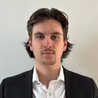 300+ "Valiquette" profiles