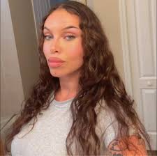 Being otr can be lonely sometimes I wanna meet new trucker friends or  friends I can actually hang with