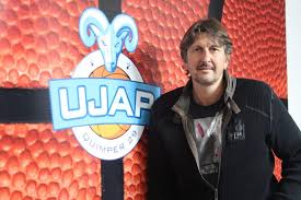 Camping paradis, série française avec laurent ournac (rediffusions) france 2 : Basket Laurent Foirest L Entraineur De L Ujap Quimper 29 Livre Ses Objectifs Cote Quimper