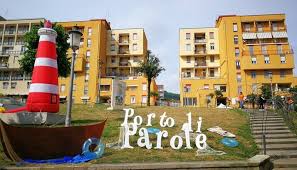 Porto di Parole torna a Salerno nel 2025 con un'edizione tutta dedicata al  tema del &ldquo;Viaggio&rdquo;. Il festival per bambini che trasforma la lettura in  un'avventura propone spettacoli di narrazione, laboratori creativi,