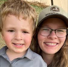 ISO: Anyone selling large square bales near Peoria IL?