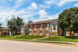 We offer a better home selling experience. Summit Village Apartments Dyersville Ia Apartments Com