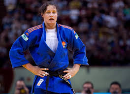 Na haar carrière nam zij deel aan en won zij het tv. Faas Wilkes Prijs Voor Judoka Edith Bosch De Volkskrant
