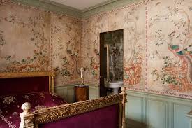Check out our chinoiserie decor selection for the very best in unique or custom, handmade pieces from our shops. How To Decorate With Chinoiserie House Garden