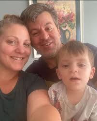 My goodness that baby is like a clone to Matt!!!! she's beautiful🥰💗