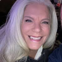 Michelle Brunke's Instagram, Twitter & Facebook