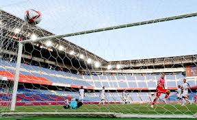 온두라스 올림픽 축구대표팀이 후반 막판 '역전 극장골'을 앞세워 뉴질랜드를 무너뜨리고 2020 도쿄올림픽 남자축구 조별리그 b조 2차전에서 첫 승리를 따냈다. Thsdpmwvdfuzhm