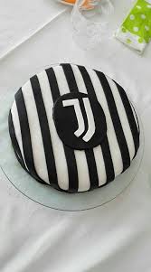 Pin By Babita Rout On Juventus Cake Cake Design Food