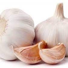 Sakit pinggang memang bisa terjadi pada siapa saja baik muda maupun tua, namun kebanyakan penyakit ini menyerang pada orang tua yang sudah tidak mengalami pertumbuhan lagi. Bagaimana Cara Hilangkan Sakit Tekak Berpanjangan