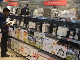 Prin intermediul programului rabla 2019 pentru electrocasnice se pot cumpăra mașini de spălat rufe, mașini de spălat vase, frigidere, televizoare, combine frigorifice, lăzi frigorifice, congelatoare și aparate de aer condiționat sau aparate de aer condiționat portabile. SchimbÄƒri In Programul Rabla Pentru Electrocasnice 2019 Cine Ar Putea RÄƒmane FÄƒrÄƒ Voucherul De La Stat Incont Stirileprotv Ro