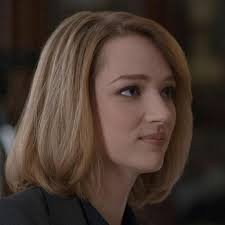 After they psychologically tortured and murdered her boyfriend/boss peter russo, the underwoods put congressional staffer christina gallagher (kristen connolly) on a collision course of her own,. House Of Cards Season 2 Postmortem Could These Dave Nemetz