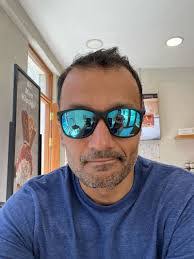 Julie Spitler's Instagram, Twitter & Facebook