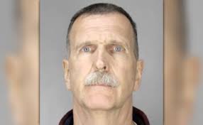 Abe (Kid Twist) Reles falls to his death before testifying against mob  bosses in 1941