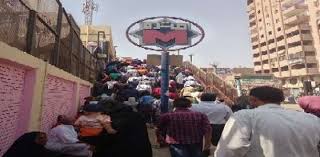 مشاجرة المرج الجديدة بين عائلتي السميطي والسوهاجي، كانت اشبه حرب شوارع،. Ø£ÙˆÙ„ Ø£ÙŠØ§Ù… Ø¥ØºÙ„Ø§Ù‚ Ø§Ù„Ù…Ø±Ø¬ Ø§Ù„Ø¬Ø¯ÙŠØ¯Ø© Ø²Ø­Ø§Ù… ÙˆØªØ¯Ø§ÙØ¹ ÙˆØºØ¶Ø¨ Ù…Ù† Ø§Ù„ÙˆØ²ÙŠØ± ÙˆØ§Ù„Ø­ÙƒÙˆÙ…Ø© Ù…Ù†ÙˆØ¹Ø§Øª Ø§Ù„ÙˆØ·Ù†