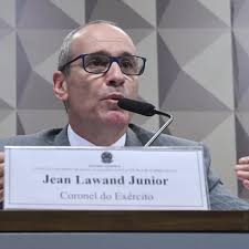 Deputados preparam pedido de prisão contra coronel por mentir à CPI