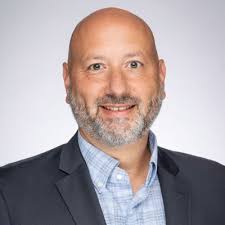 I am beyond stoked to share that I am joining SpaceX as a Summer 2025  Intern with the Starship Range & Recovery Team in Starbase, TX! Thank you  to Charles Velis for