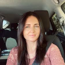 In avanpremieră, cateva pagini din cartea domnului Adrian Ciurean,  „Afumătoarea de Weekend” Cartea se gasește la PREcomanda, accesând acest  link: https://e-carteata.ro/produs/afumatoarea-de-weekend-adrian-ciurean/  #AfumatoareaDeWeekend #ecarteata