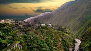 The other option you have is to travel to ambato and from there catch a bus that takes just one hour to get to baños. Klimatabelle Banos De Agua Santa Temperatur Beste Reisezeit Wetter