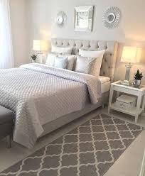 Schlafzimmer einrichten und gestalten leicht gemacht: Ich Vermisse Dich So Sehr Dass Ich Mich Nur Mit Dir In Diesem Bett Zusammenrollen Und Fur Schlafzimmer Einrichten Wohnung Schlafzimmer Zimmer Einrichten