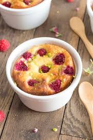 Fondant Aux Framboises Et Aux Amandes Recettes De Cuisine Recette Cuisine Et Boissons
