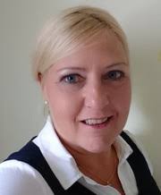 Rena Wagner's Instagram, Twitter & Facebook