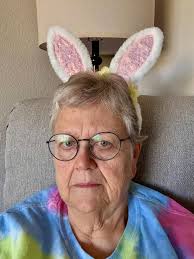 42 and wearing JOJO! 💖💖💖