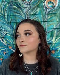 Caitlin Petersen (@beautybycaitlinp) • Instagram photos and videos