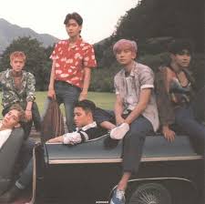 Scan Kokobop Thewarexo Chanyeol Suho Baekhyun Sehun Chen D O In 2020 Exo Kokobop Exo Album Exo Baekhyun